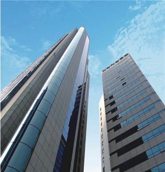 玻璃幕墻設(shè)計安裝施工公司，山東泰信幕墻